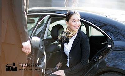 dcar World class chauffeurs going the extra mile airport black car service